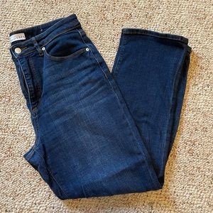 LOFT Curvy High Rise Straight Crop Jeans in Original Dark Indigo Wash. Size 28.